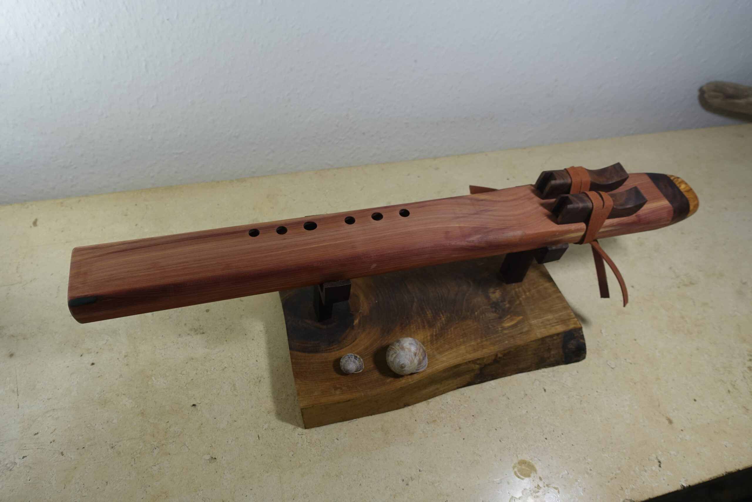 Drone Flute/Indianerflöte/Doppelflöte E 440Hz Aromatic Cedar